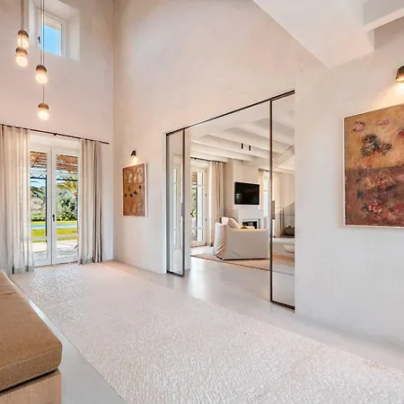 Agata Villa *